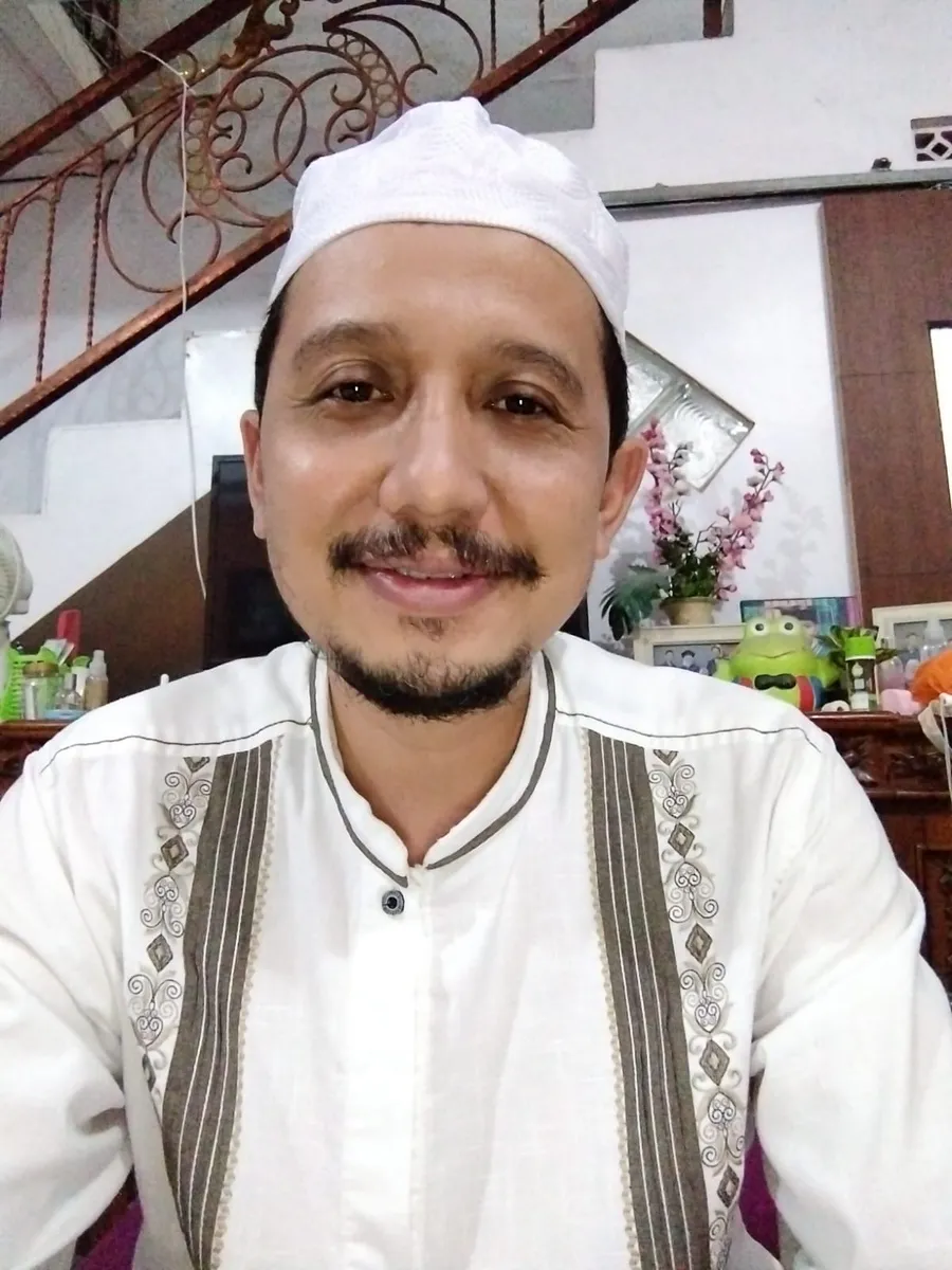 Placeholder image of Ust. Indra Gumilar